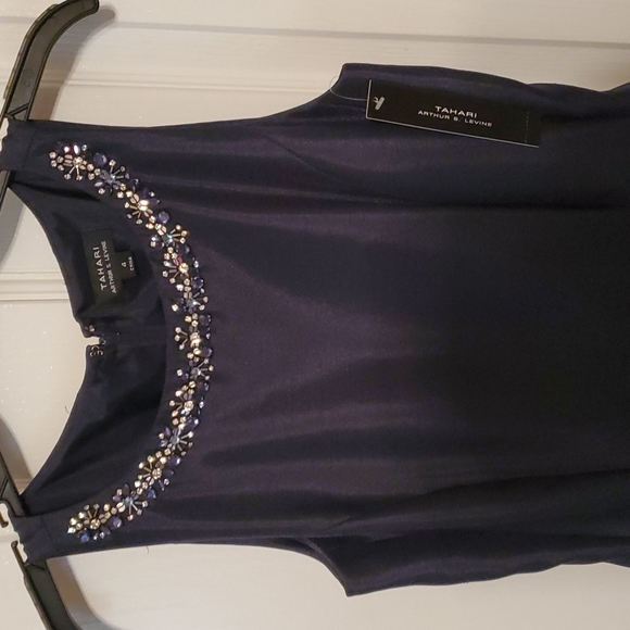 Tahari dress - Picture 2 of 5